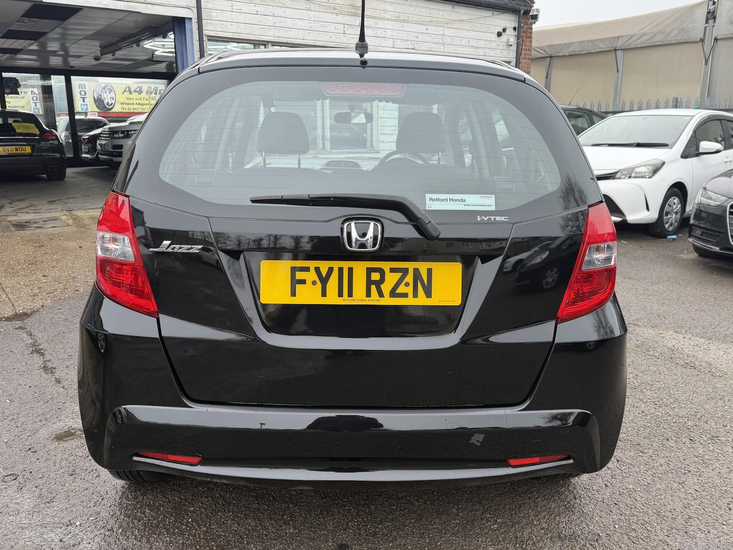 Used Honda Jazz 2011 for sale - 76971778: Photo 12
