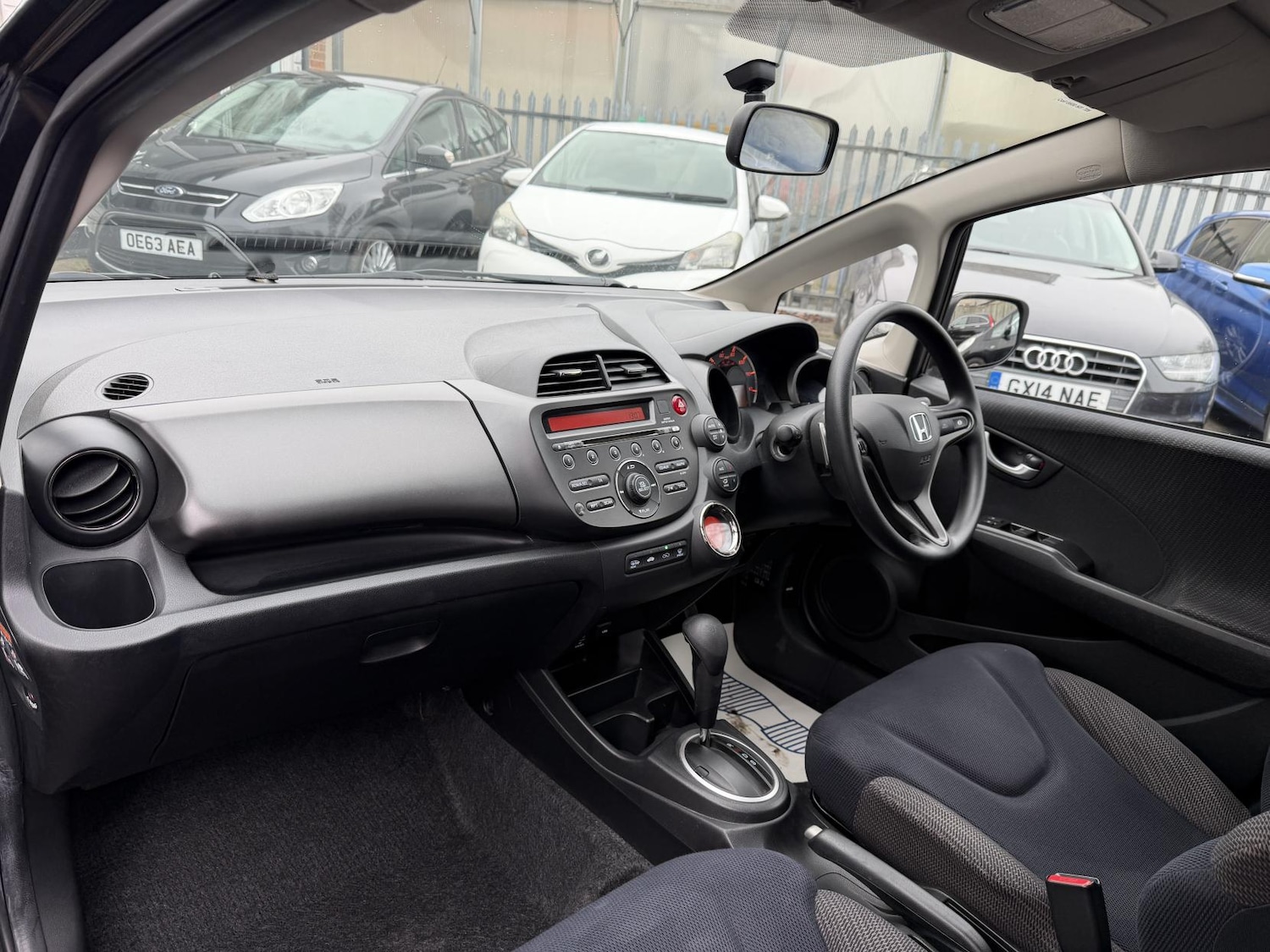 Used Honda Jazz 2011 for sale - 76971778: Photo 37