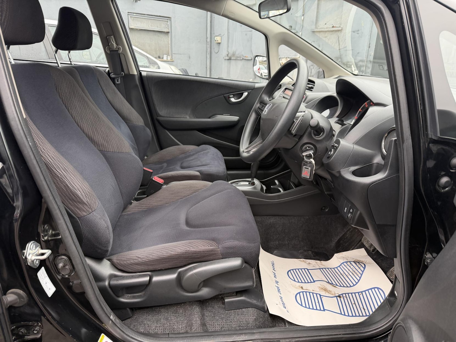 Used Honda Jazz 2011 for sale - 76971778: Photo 38