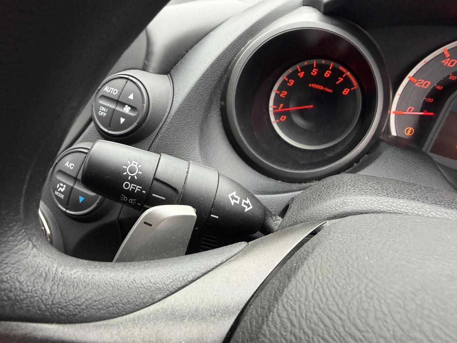 Used Honda Jazz 2011 for sale - 76971778: Photo 44