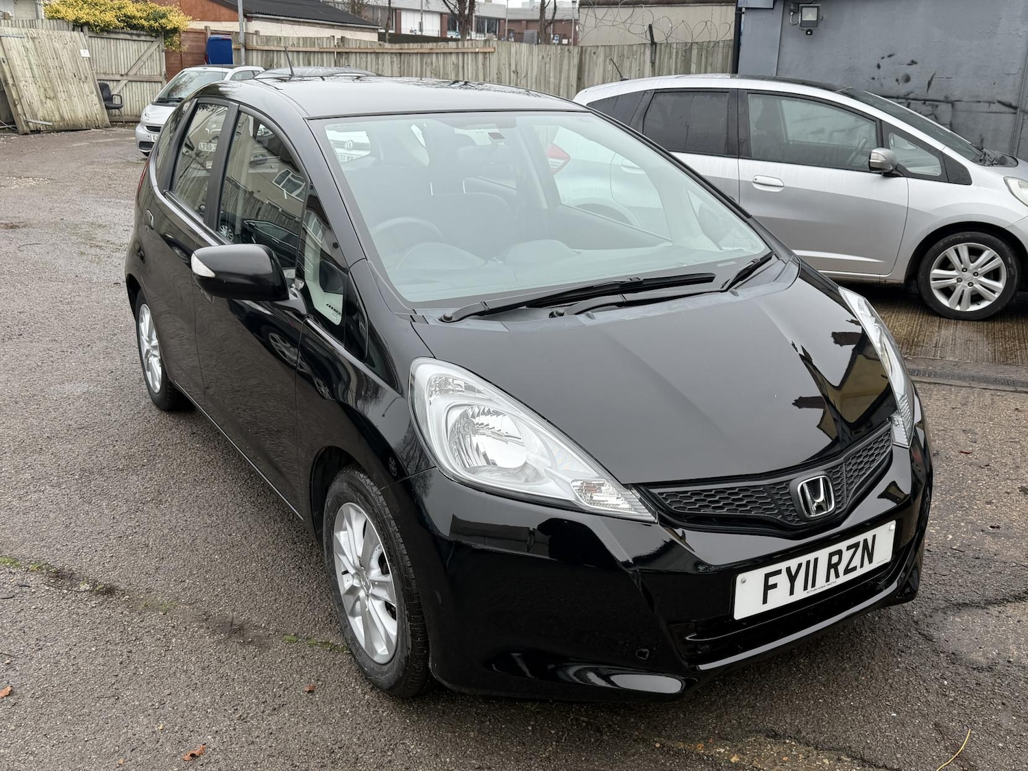 Used Honda Jazz 2011 for sale - 76971778: Photo 5