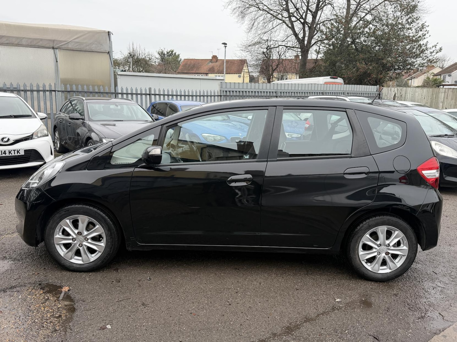 Used Honda Jazz 2011 for sale - 76971778: Photo 8