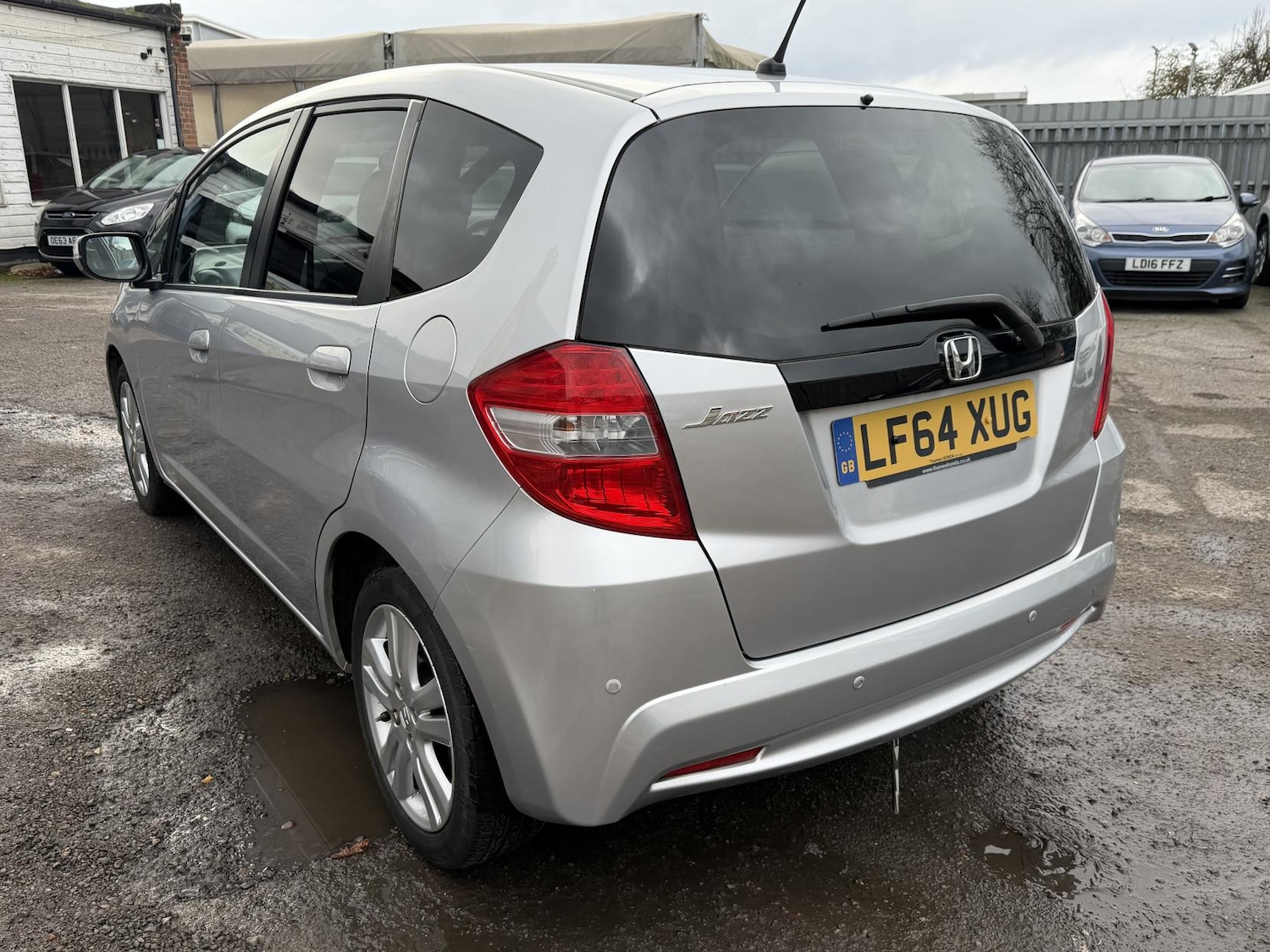 Used Honda Jazz 2014 for sale - 76948938: Photo 13