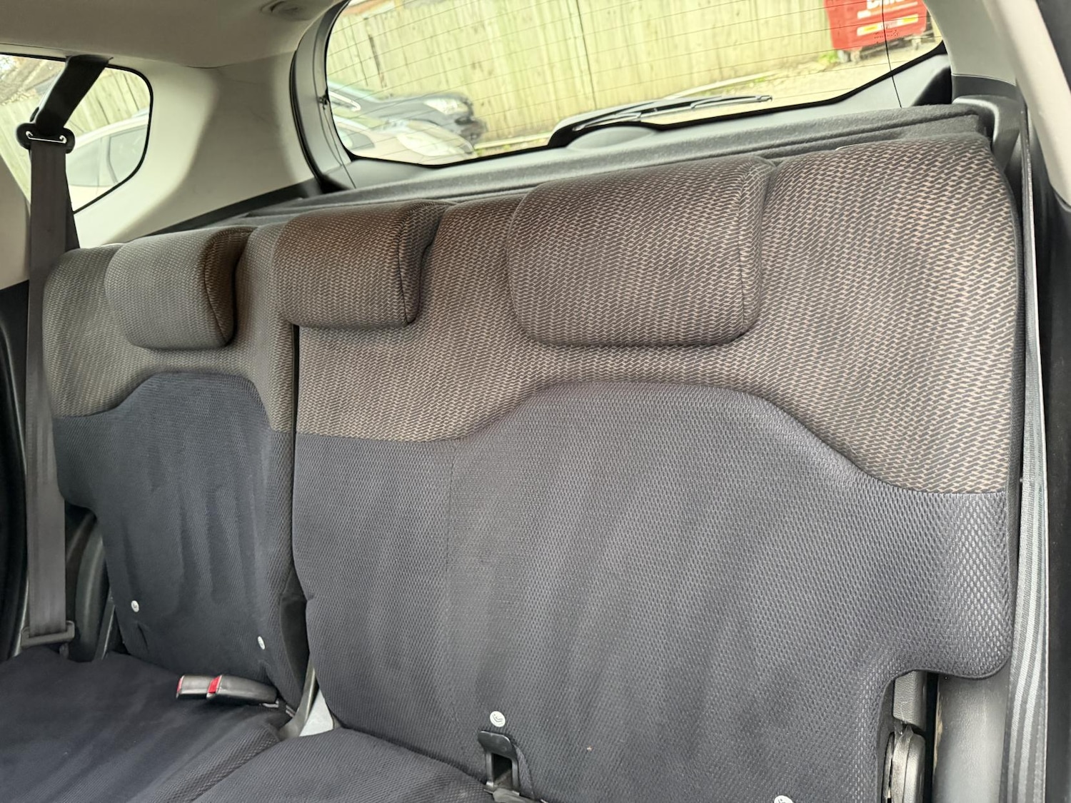 Used Honda Jazz 2014 for sale - 76948938: Photo 27