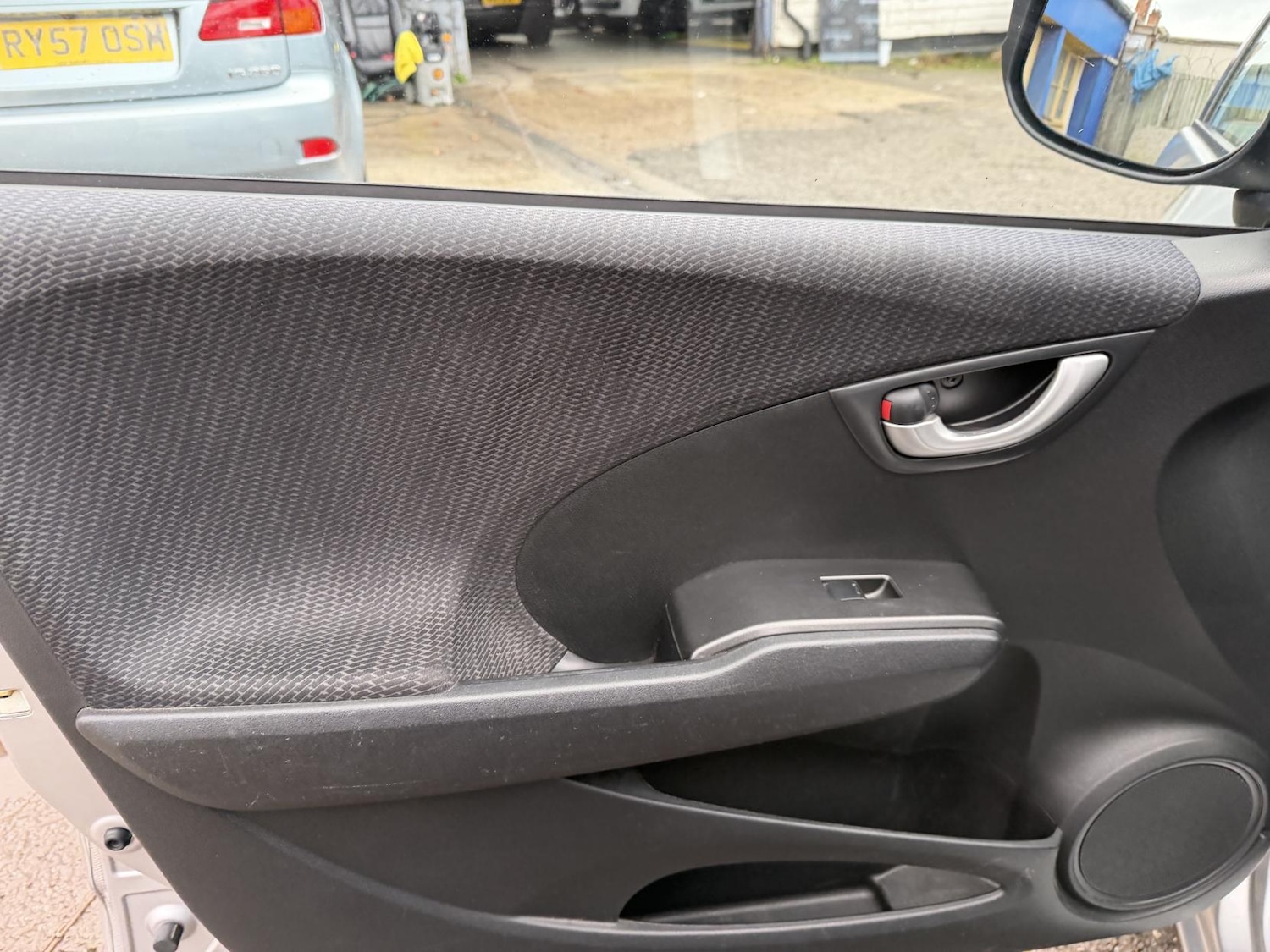 Used Honda Jazz 2014 for sale - 76948938: Photo 36