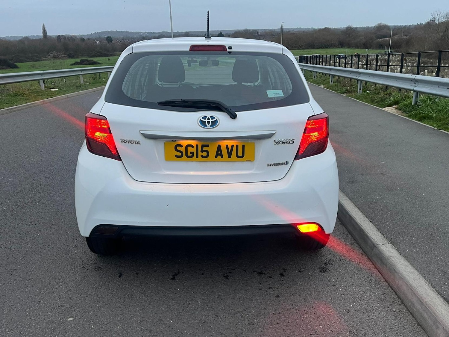 Used Toyota Yaris 2015 for sale - 77240276: Photo 2