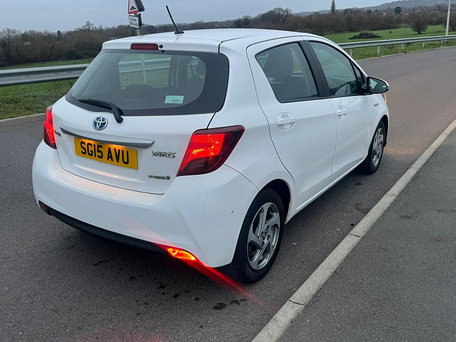 Used Toyota Yaris 2015 for sale - 77240276: Photo 4