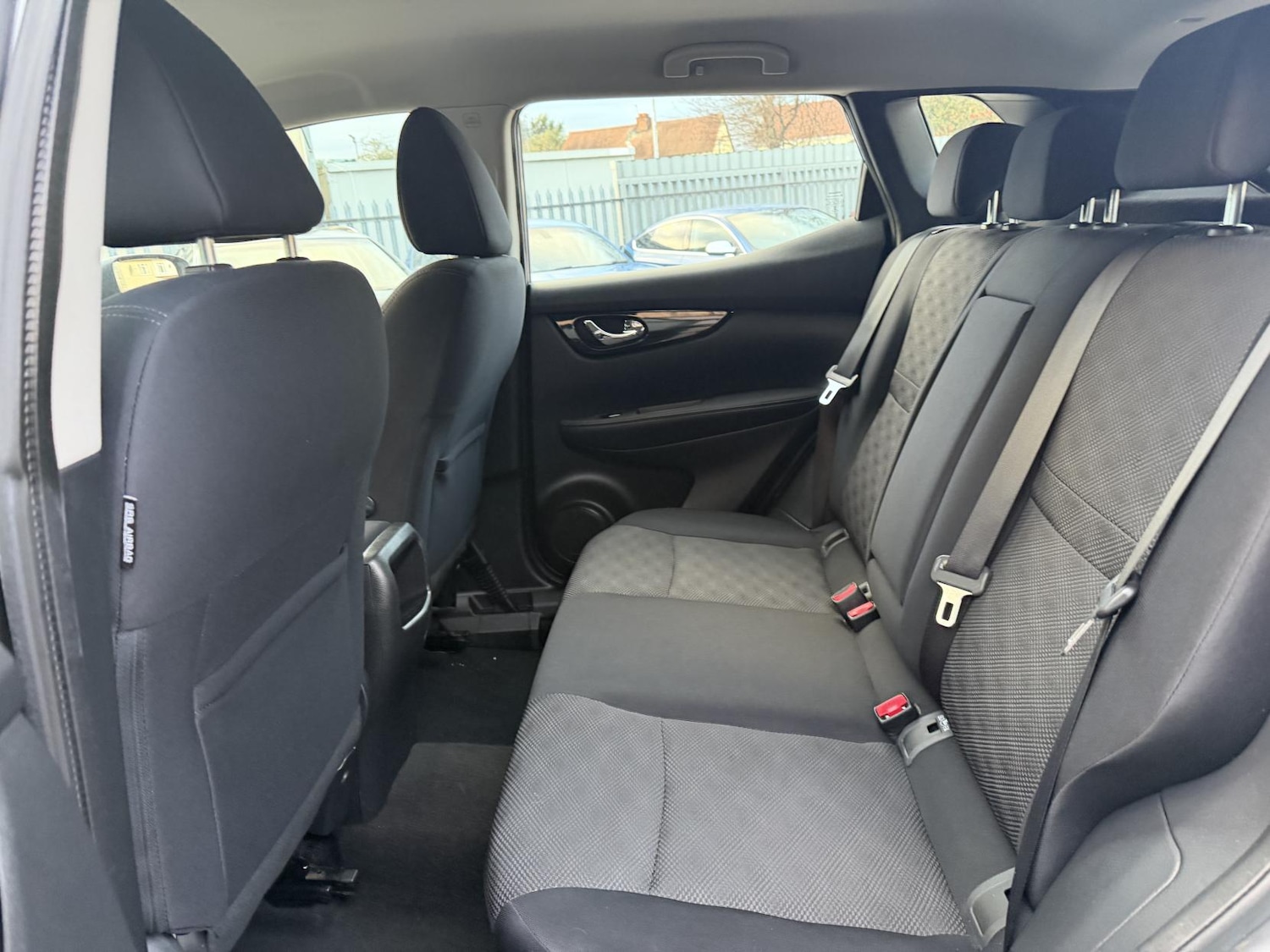 Used Nissan Qashqai 2016 for sale - 76762224: Photo 29