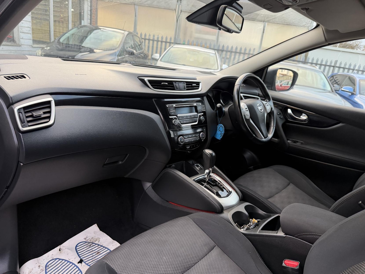 Used Nissan Qashqai 2016 for sale - 76762224: Photo 38