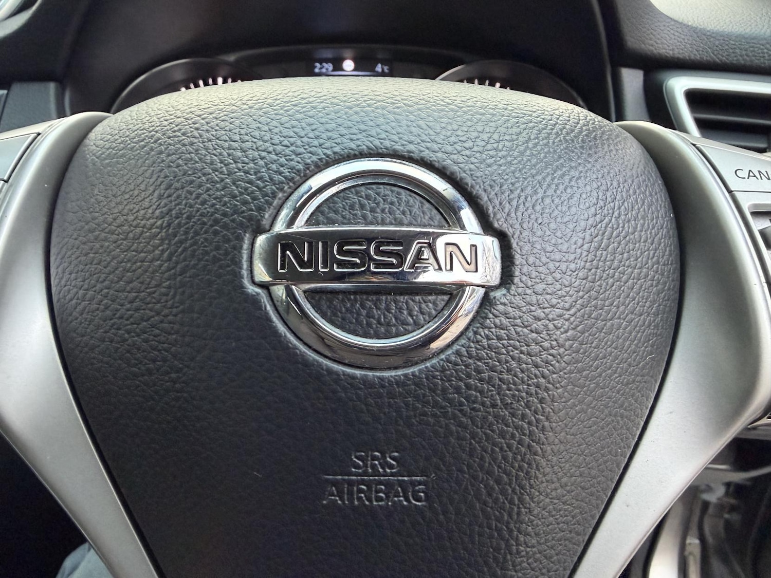 Used Nissan Qashqai 2016 for sale - 76762224: Photo 49