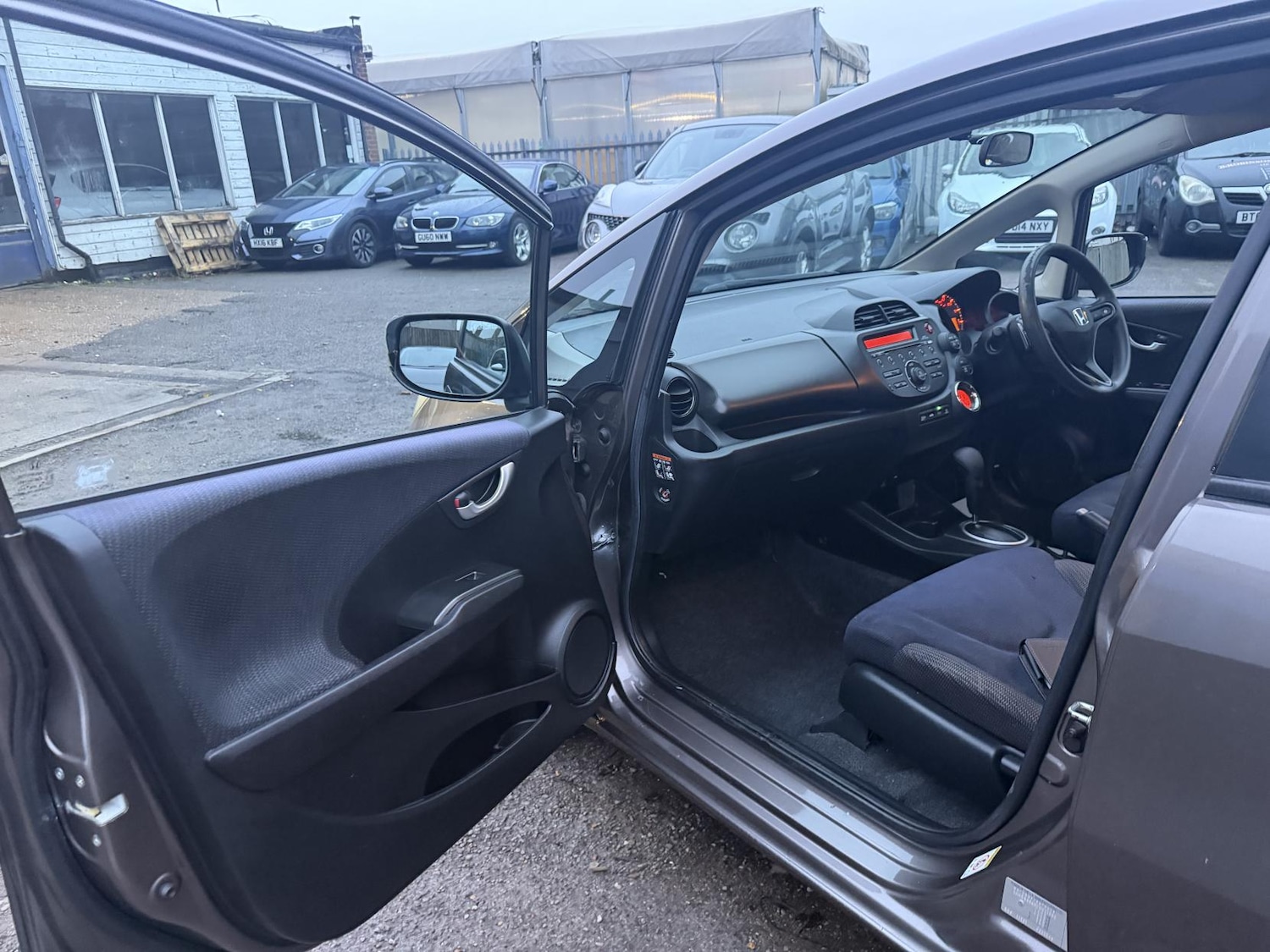 Used Honda Jazz 2012 for sale - 77228509: Photo 31