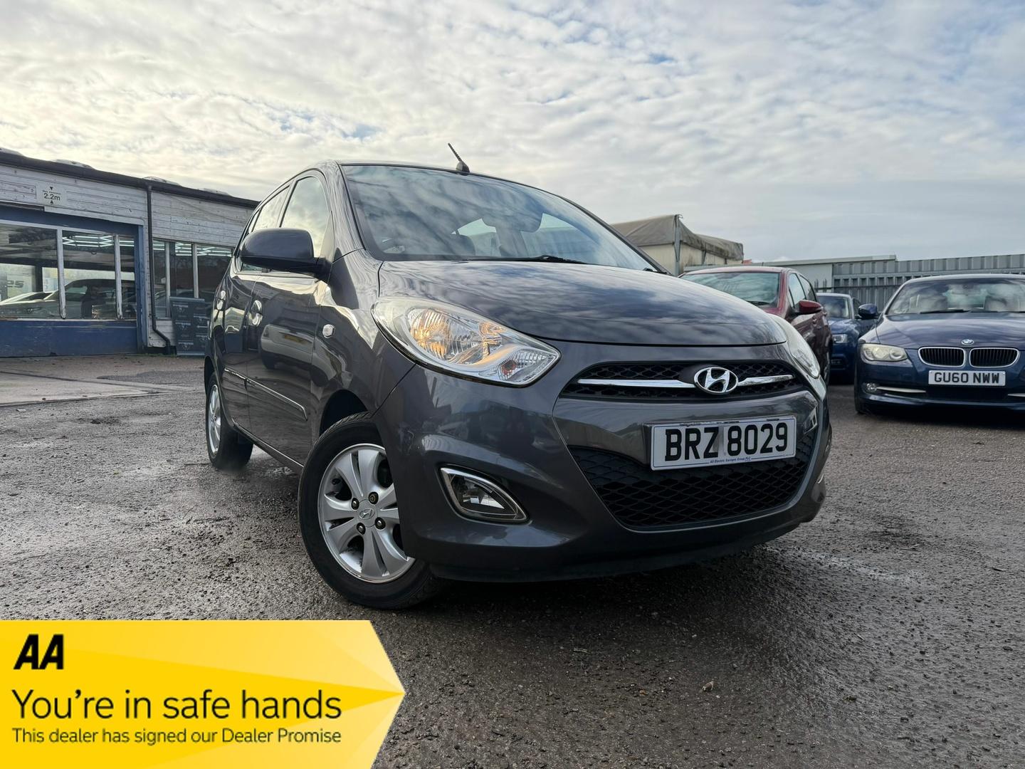 Used Hyundai i10 2011 for sale - 76837588: Photo 1