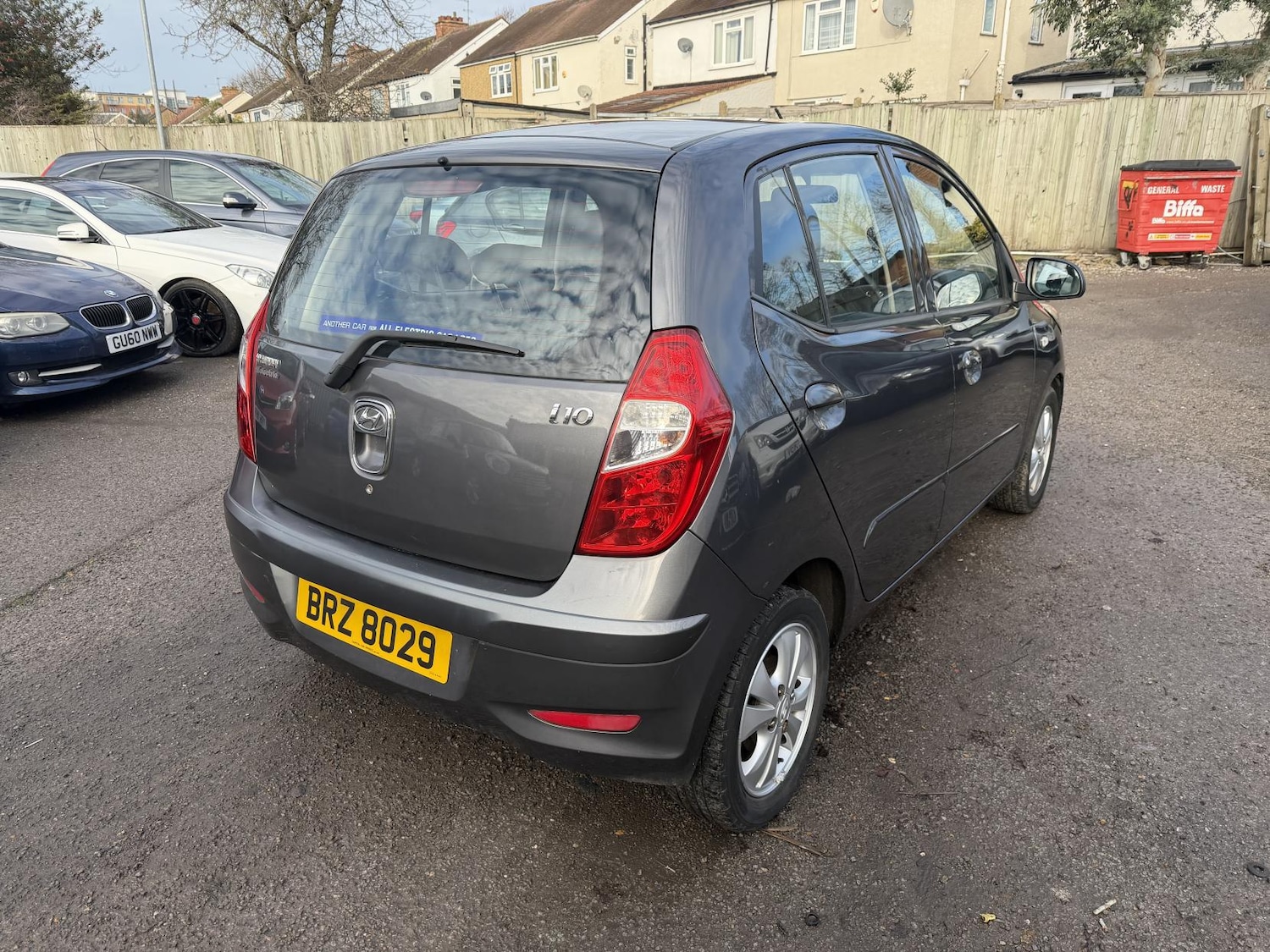 Used Hyundai i10 2011 for sale - 76837588: Photo 13