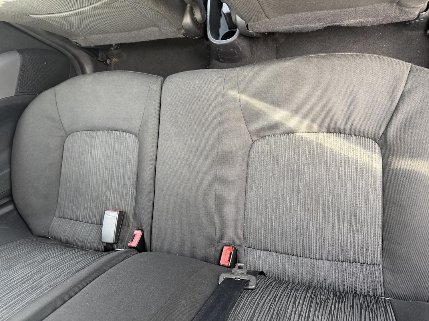 Used Hyundai i10 2011 for sale - 76837588: Photo 18