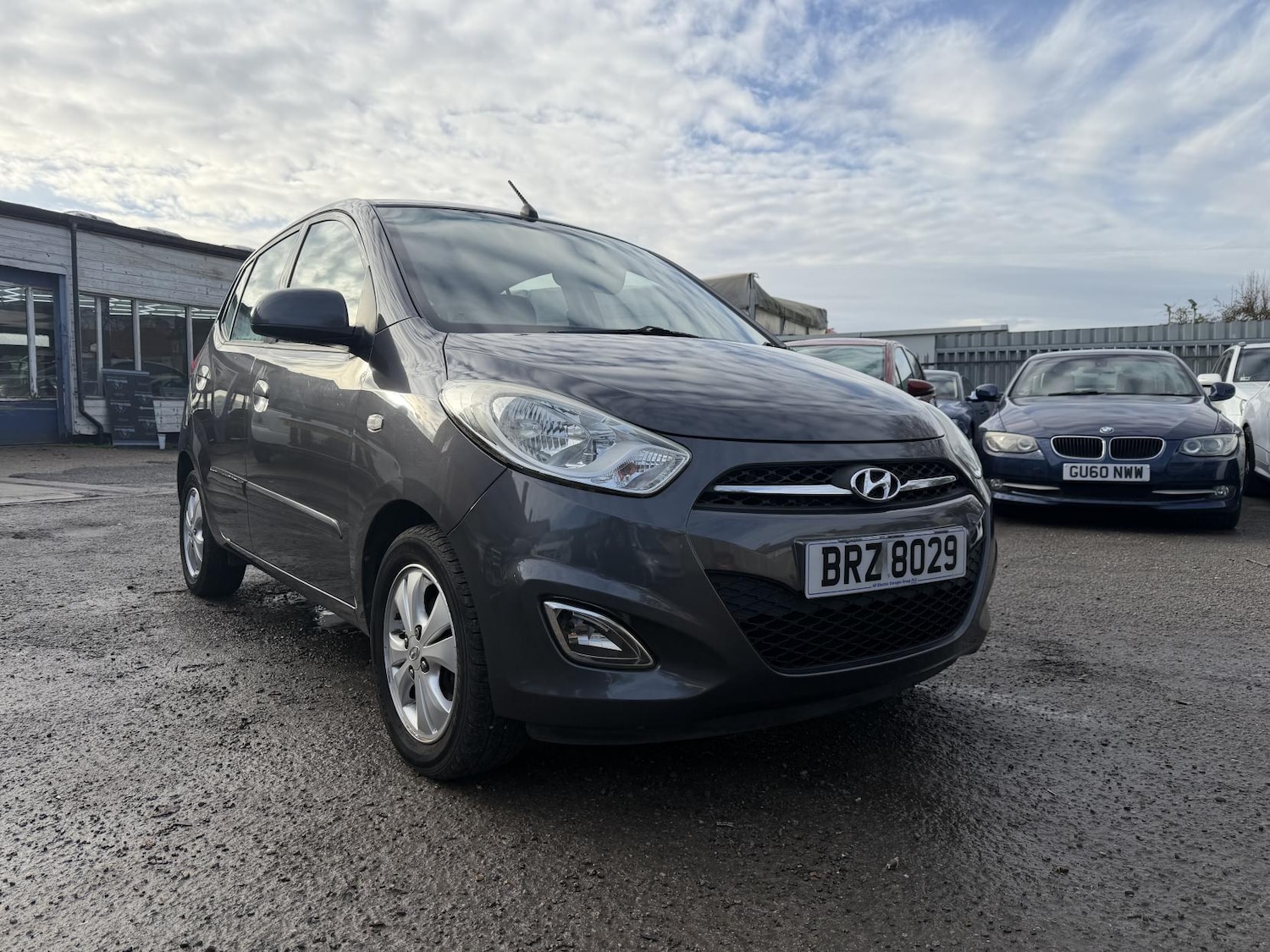 Used Hyundai i10 2011 for sale - 76837588: Photo 4