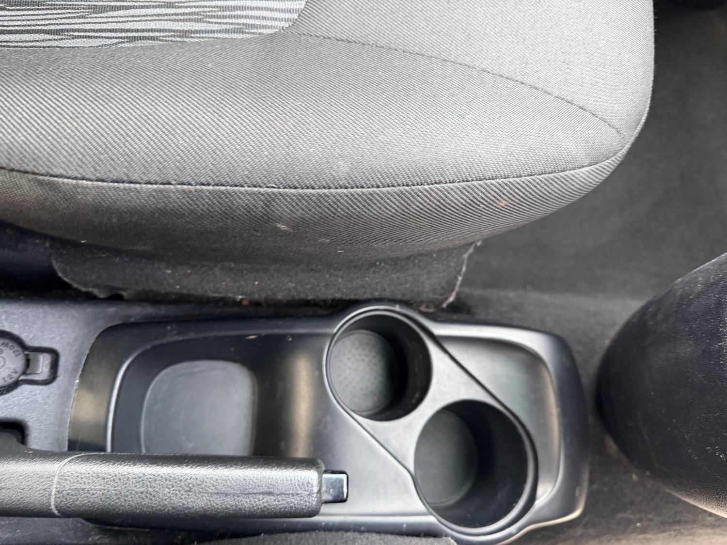 Used Hyundai i10 2011 for sale - 76837588: Photo 43