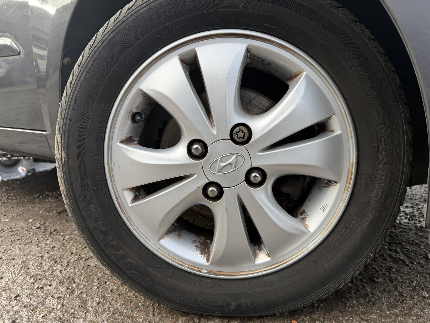 Used Hyundai i10 2011 for sale - 76837588: Photo 48