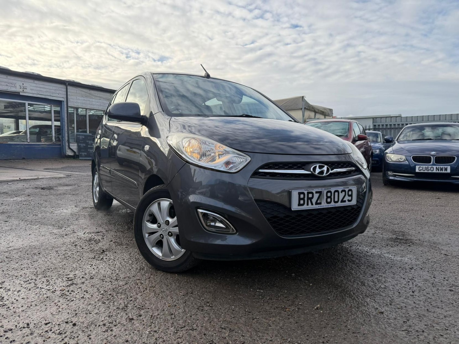 Used Hyundai i10 2011 for sale - 76837588: Photo 54