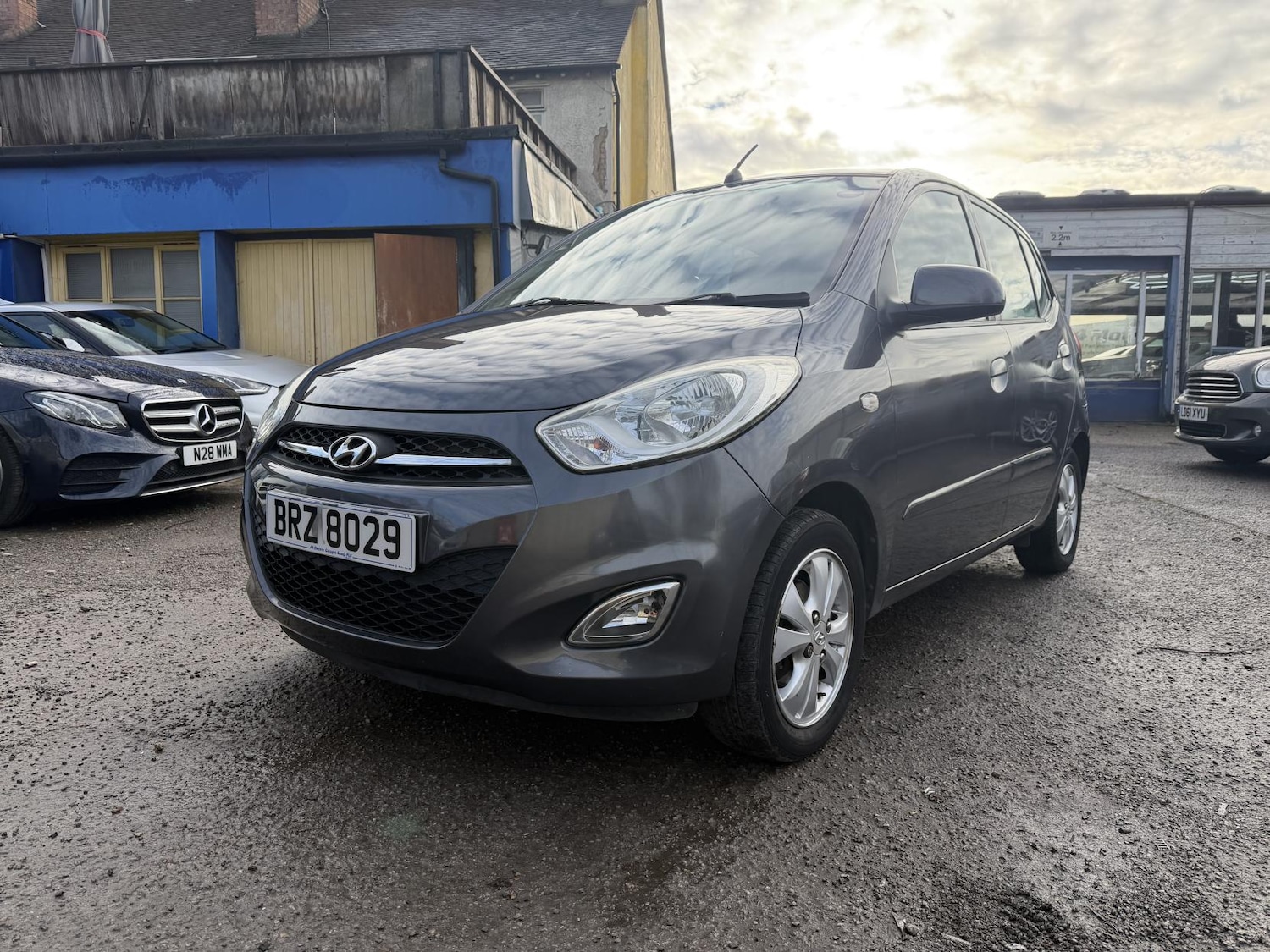 Used Hyundai i10 2011 for sale - 76837588: Photo 6