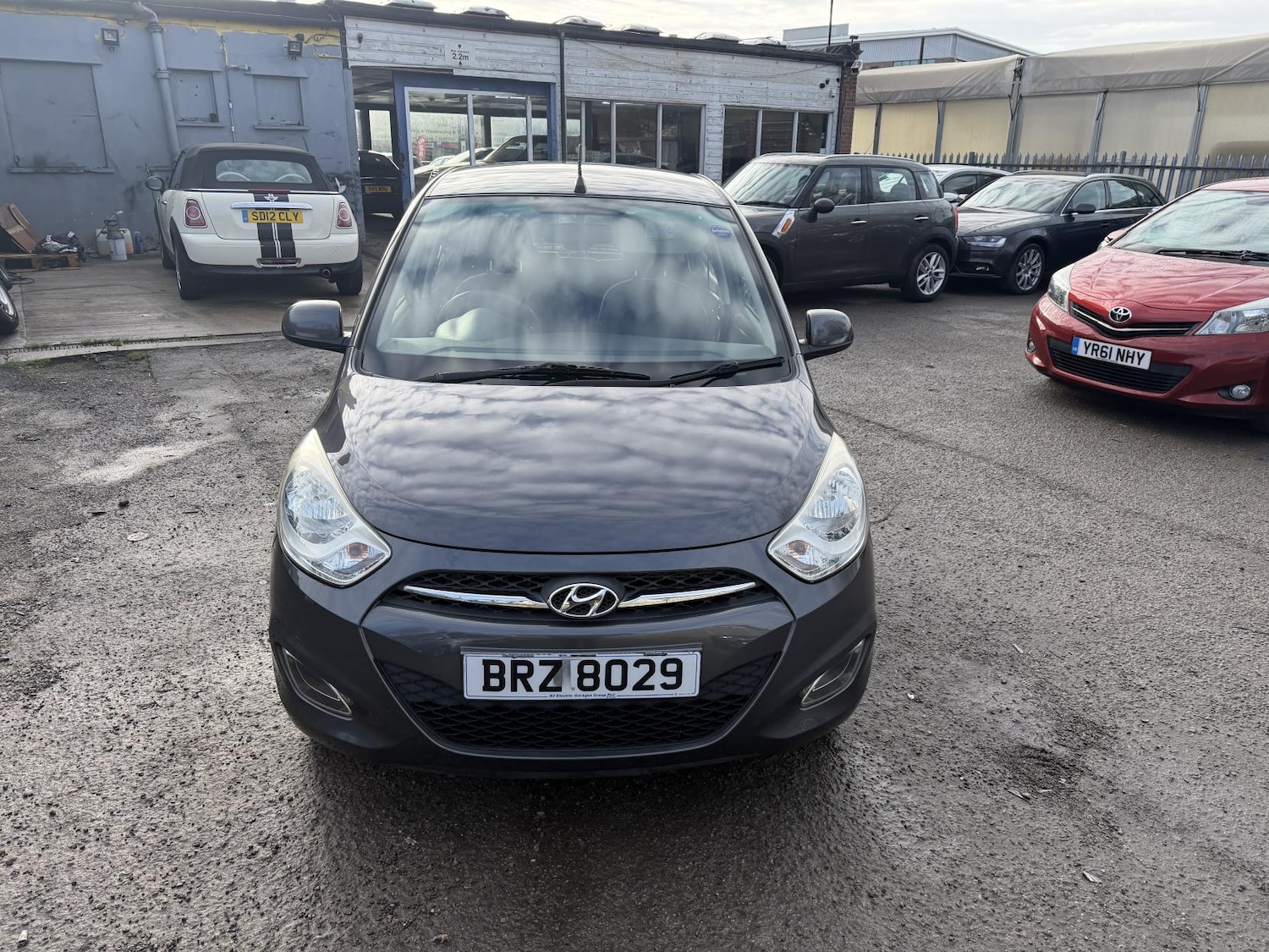 Used Hyundai i10 2011 for sale - 76837588: Photo 7
