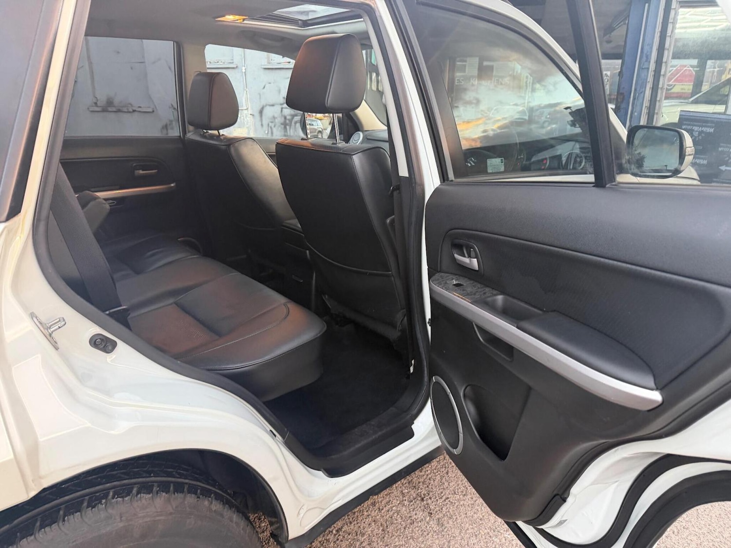 Used Suzuki Grand Vitara 2013 for sale - 76762223: Photo 16