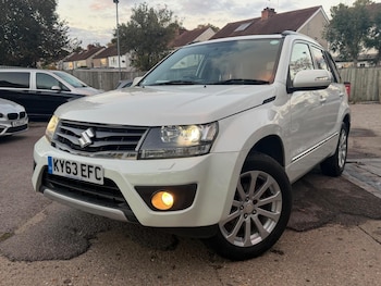 Used Suzuki Grand Vitara 2013 for sale - 76762223: Photo