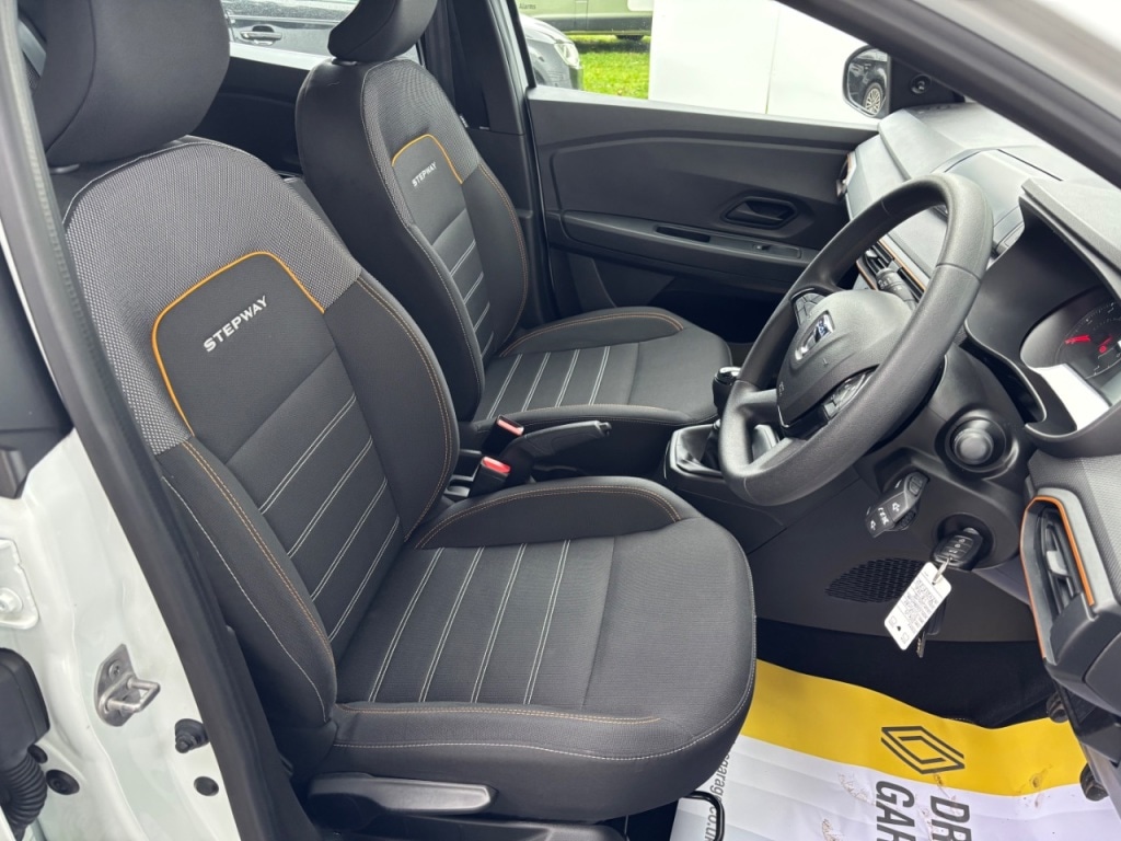 Used Dacia Sandero Stepway 2021 for sale - 76080053: Photo 9