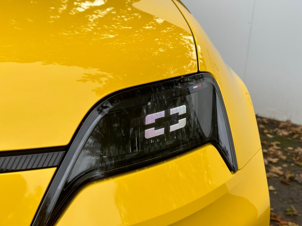 Used Renault 5 2025 for sale - 76405791: Photo 5