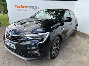 Used Renault Arkana 2023 for sale - 78640329: Photo