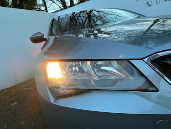 Used Skoda Superb 2016 for sale - 76767688: Photo