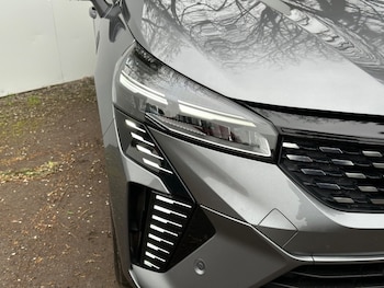 Used Renault Clio 2023 for sale - 78043887: Photo