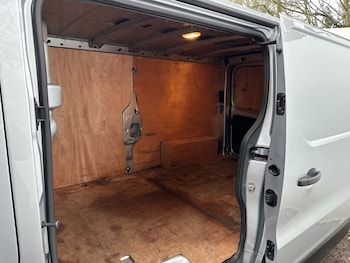 Used Renault Trafic 2023 for sale - 77195607: Photo