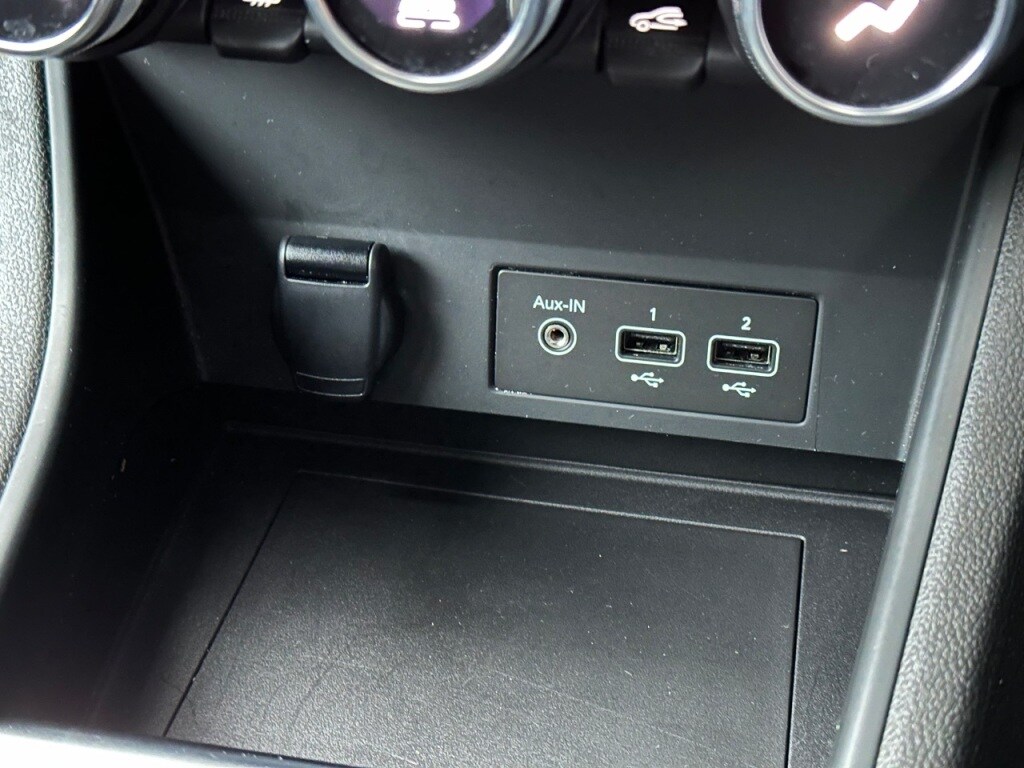 Used Renault Captur 2021 for sale - 76266346: Photo 20