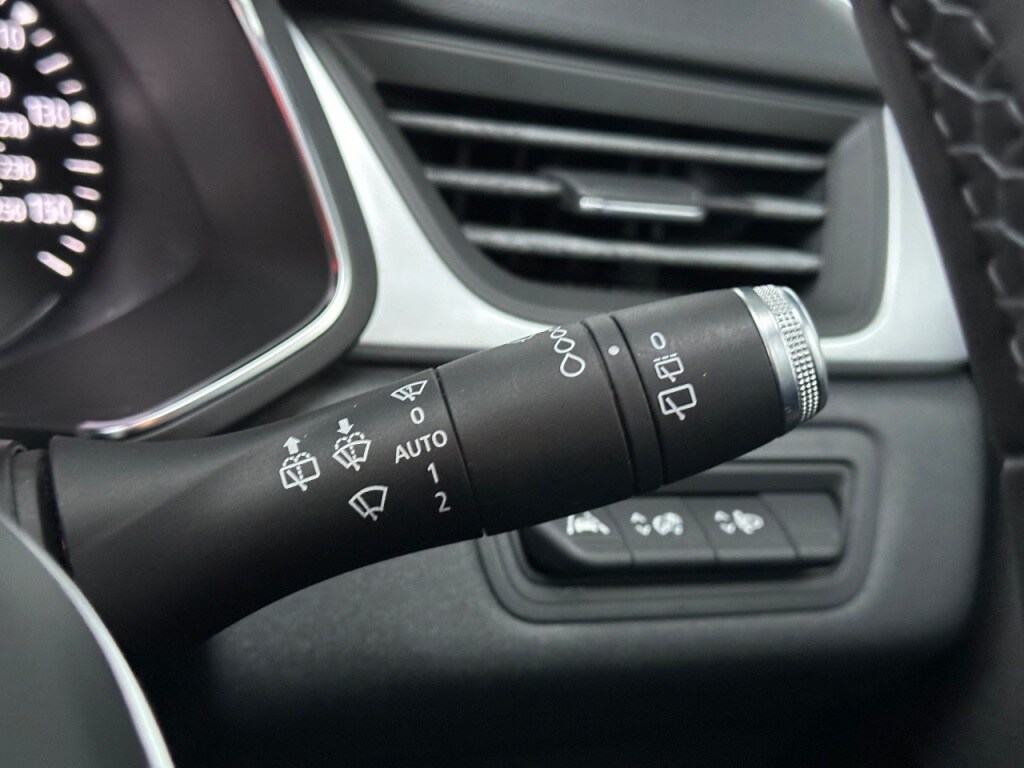 Used Renault Captur 2021 for sale - 76266346: Photo 24