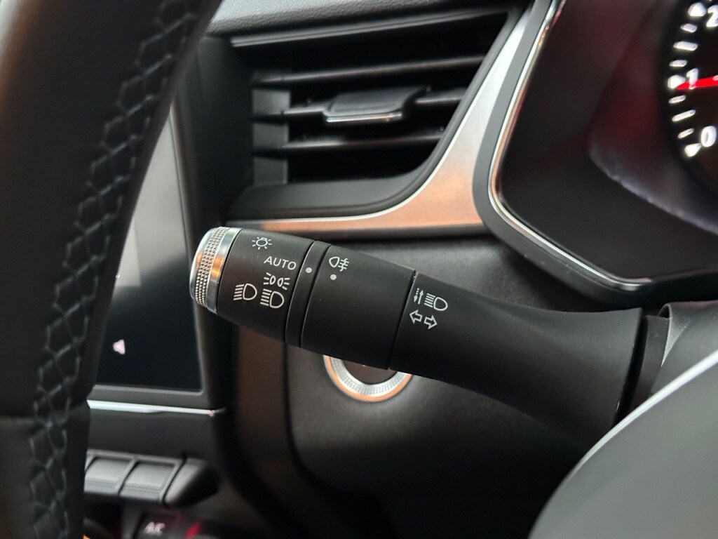 Used Renault Captur 2021 for sale - 76266346: Photo 25