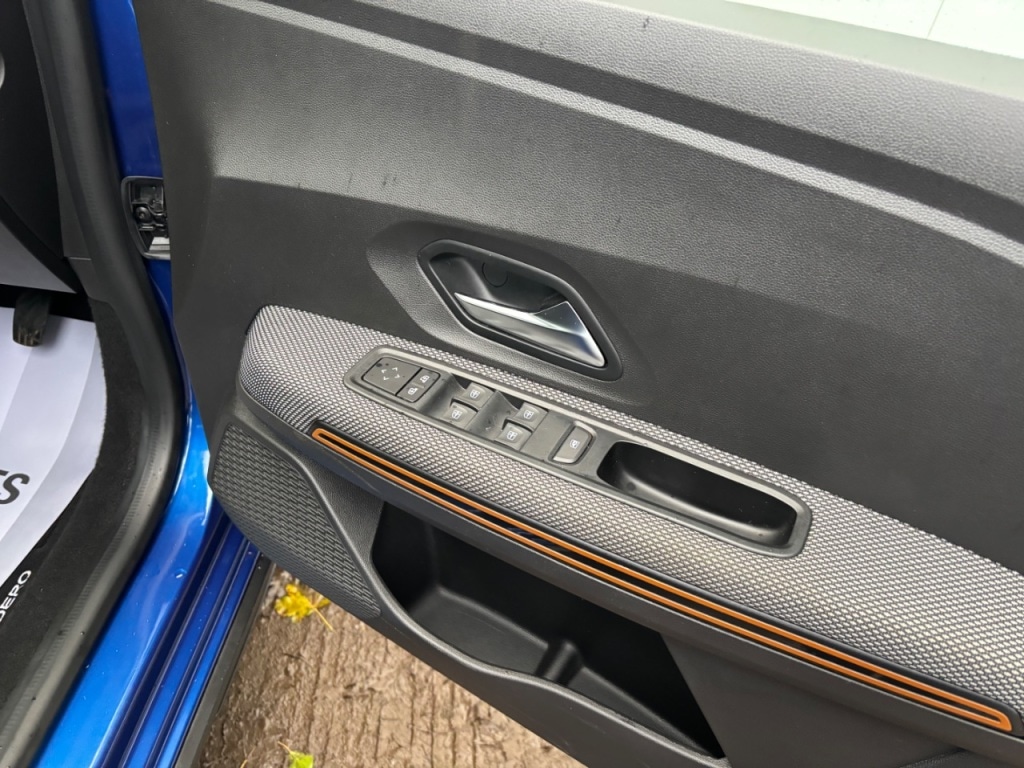 Used Dacia Sandero Stepway 2022 for sale - 76558344: Photo 14