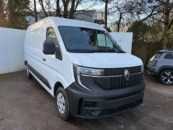 Renault Master feature image