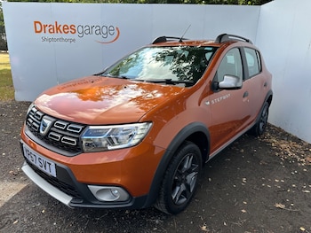 Used Dacia Sandero Stepway 2017 for sale - 79529131: Photo