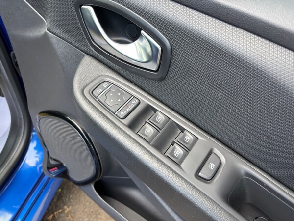 Used Renault Clio 2019 for sale - 75895710: Photo 14