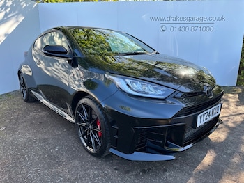 Used Toyota Yaris 2024 for sale - 78324191: Photo