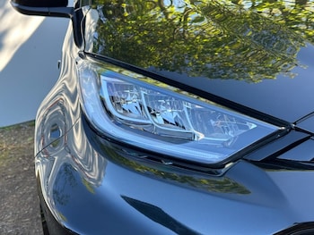 Used Toyota Yaris 2024 for sale - 78324191: Photo