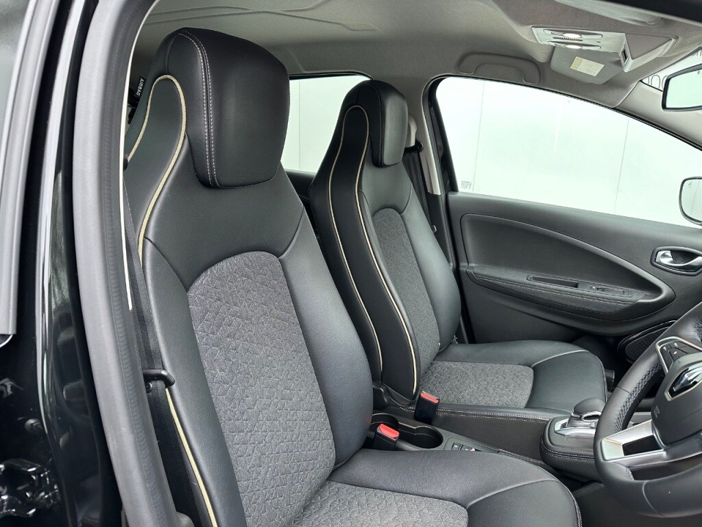 Used Renault Zoe 2022 for sale - 77275599: Photo 8