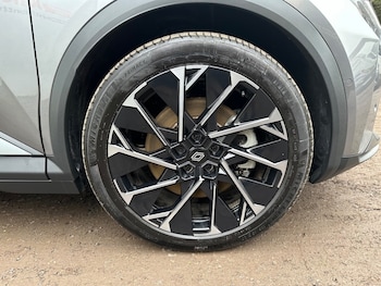 Used Renault Scenic E-Tech 2025 for sale - 77729664: Photo