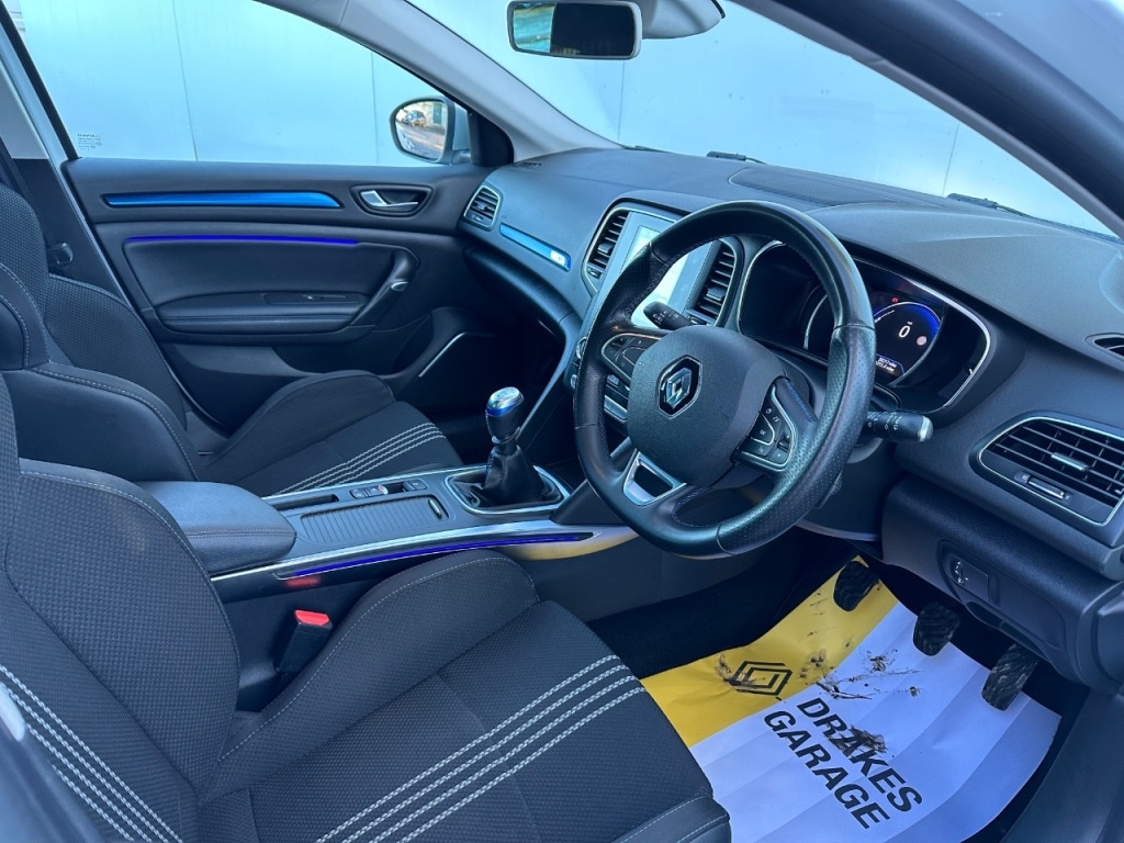 Used Renault Megane 2019 for sale - 76598816: Photo 24