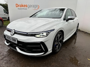 Used Volkswagen Golf 2025 for sale - 76577005: Photo