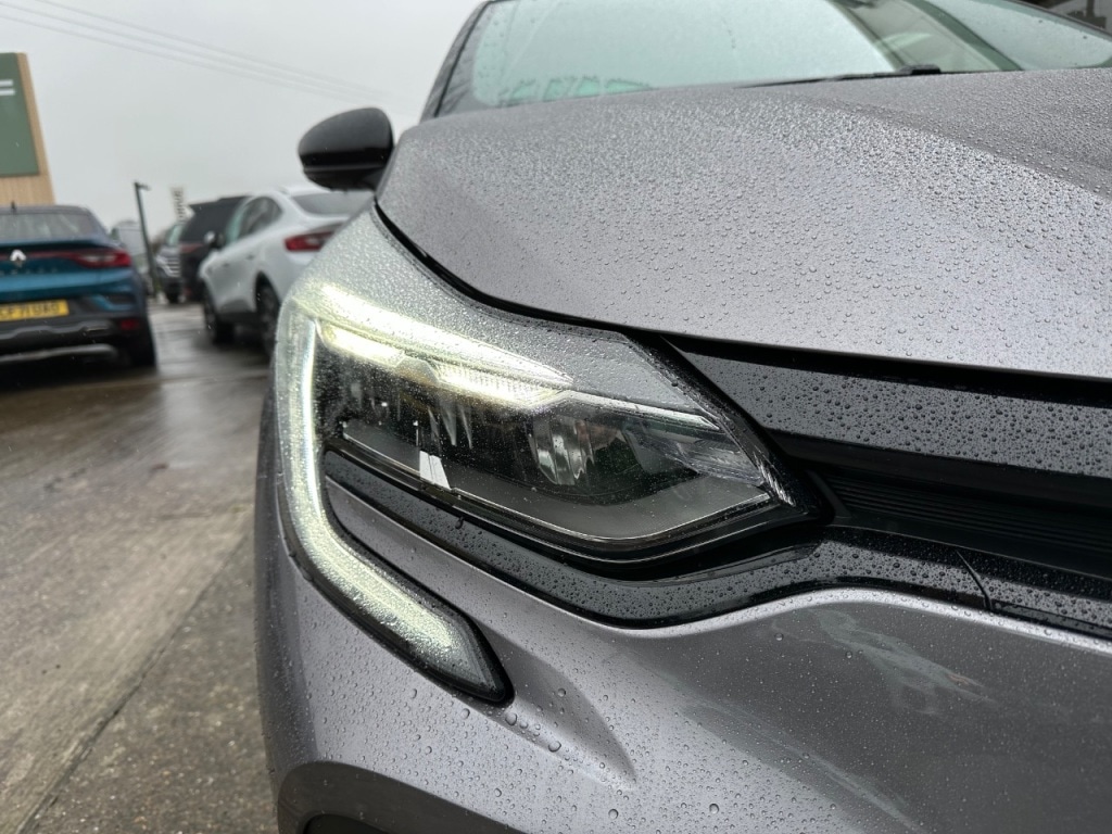 Used Renault Captur 2023 for sale - 77327567: Photo 9