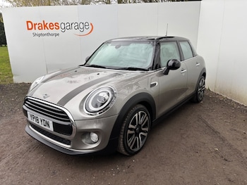 Used MINI Hatch 2018 for sale - 77095877: Photo