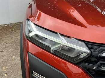 Used Dacia Jogger 2023 for sale - 78818218: Photo