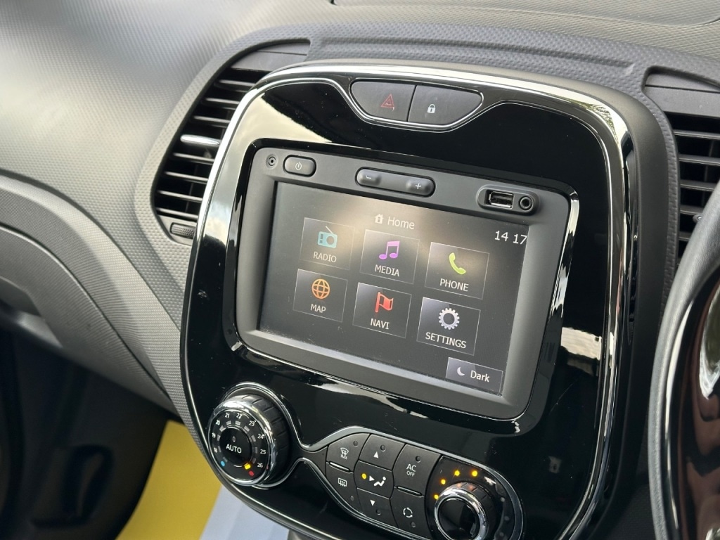 Used Renault Captur 2014 for sale - 76405784: Photo 19