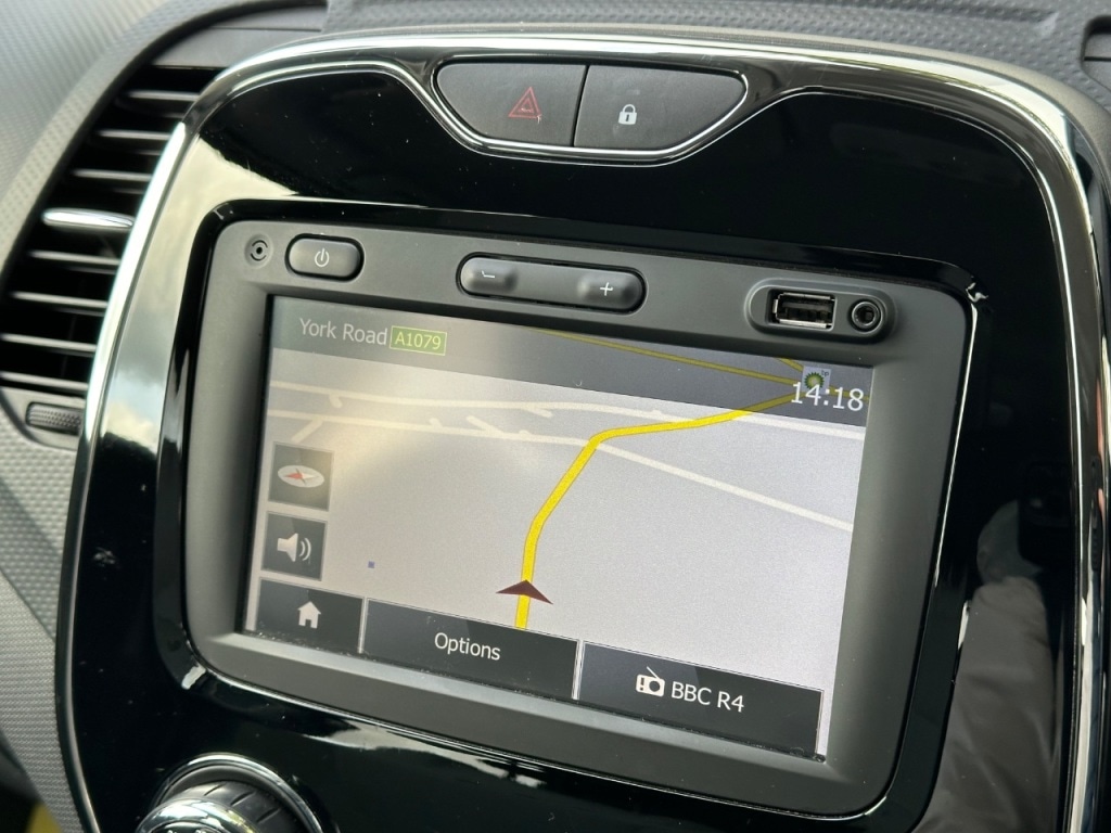 Used Renault Captur 2014 for sale - 76405784: Photo 24